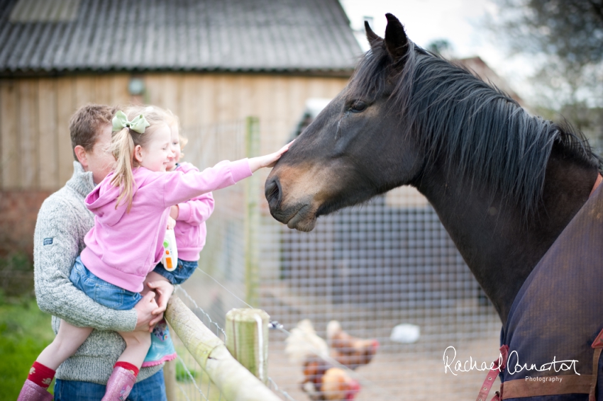 Professional colour photograph of Jodie and Lee's summer family lifestyle shoot by Rachael Connerton Photography