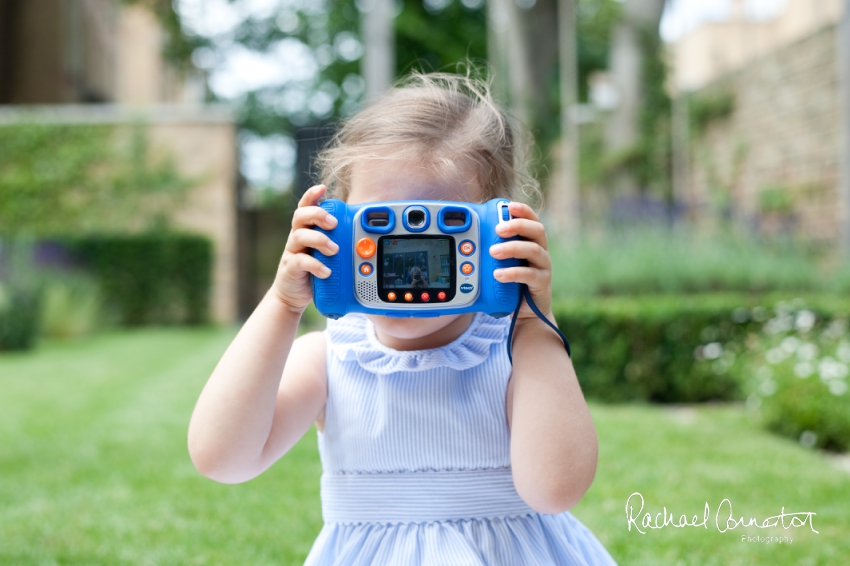 Professional colour photograph of Abbie and Brad's summer family lifestyle shoot by Rachael Connerton Photography